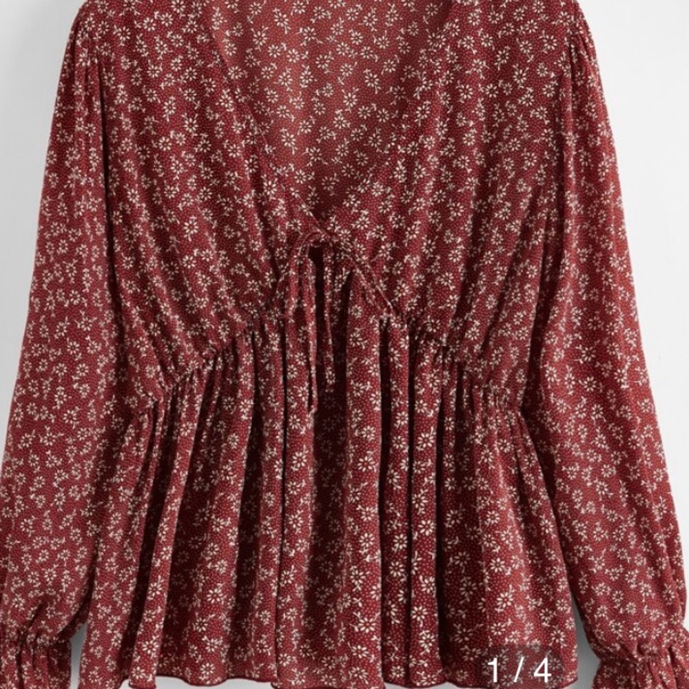 Flounce Sleeve Peplum Blouse